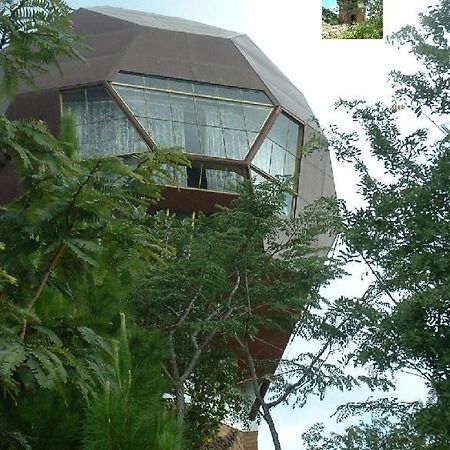 Bed and Breakfast Sonke Ball House Блантайр Экстерьер фото